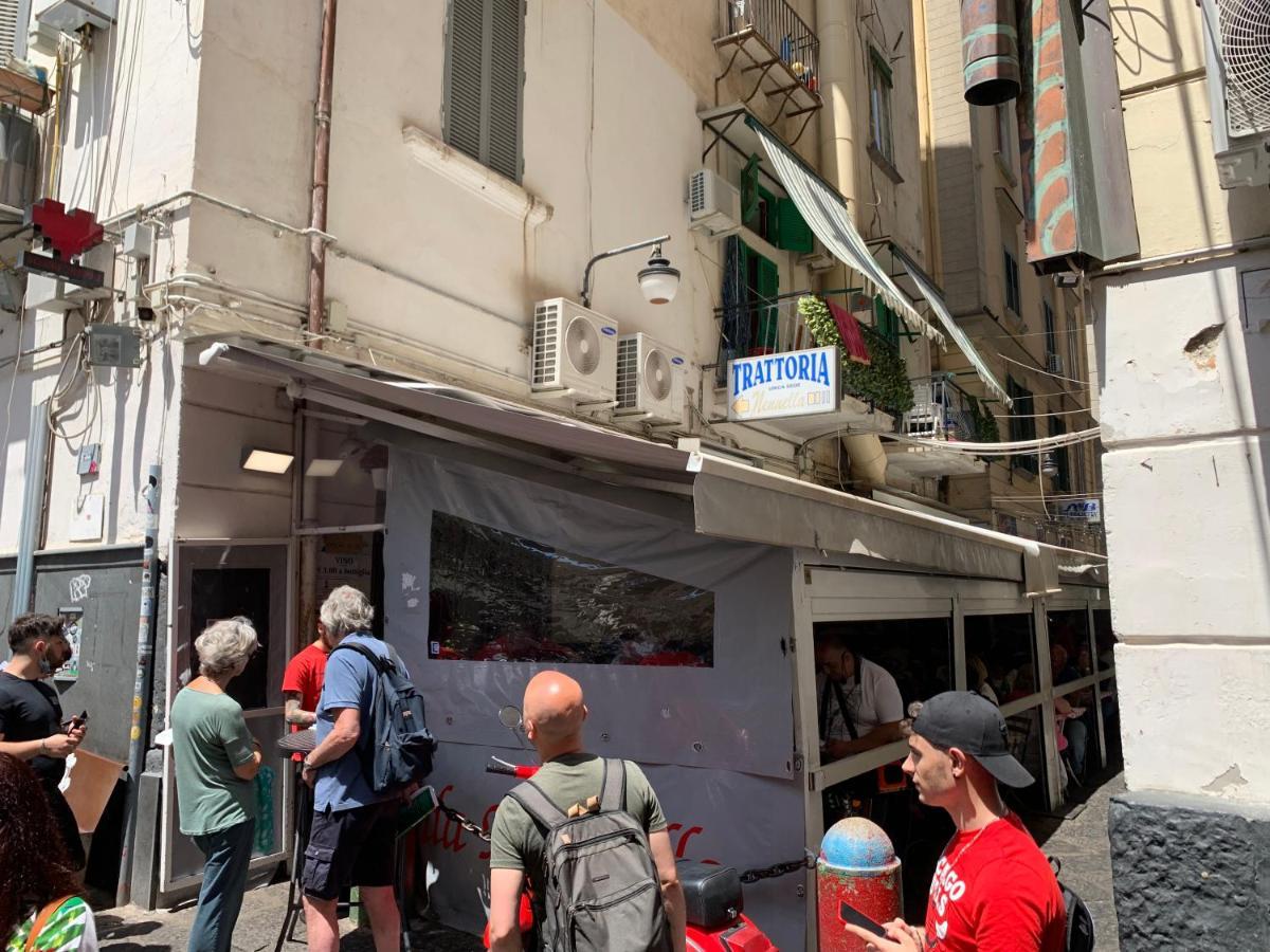 Villa Centro Storico Napoli La Casa Di Ciro Exterior foto